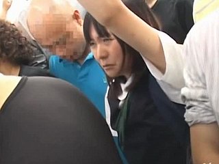 Estetyzacja japoński Babe gets fucked i creampied w autobusie
