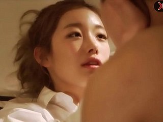 Adolescente coreano - una bonita pareja se la follan en una habitación de hotel