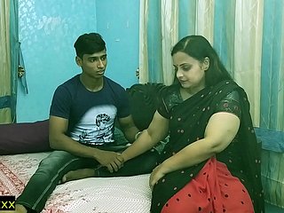 Hintli genç çocuk seksi sıcak bhabhi gizlice evde lanet! En İyi Hint Genç Seks
