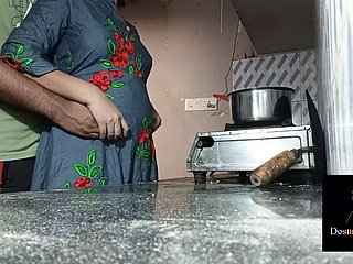 Devar Turtle-dove Permanent Pinky Bhabi на кухне
