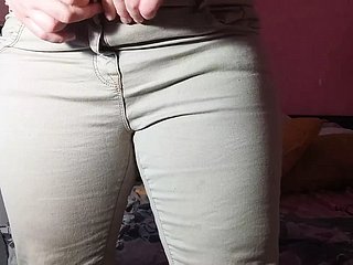 Ibu Menggoda Anak Langkah Dalam Seluar Jeans, Kemudian Have sex plus Purl